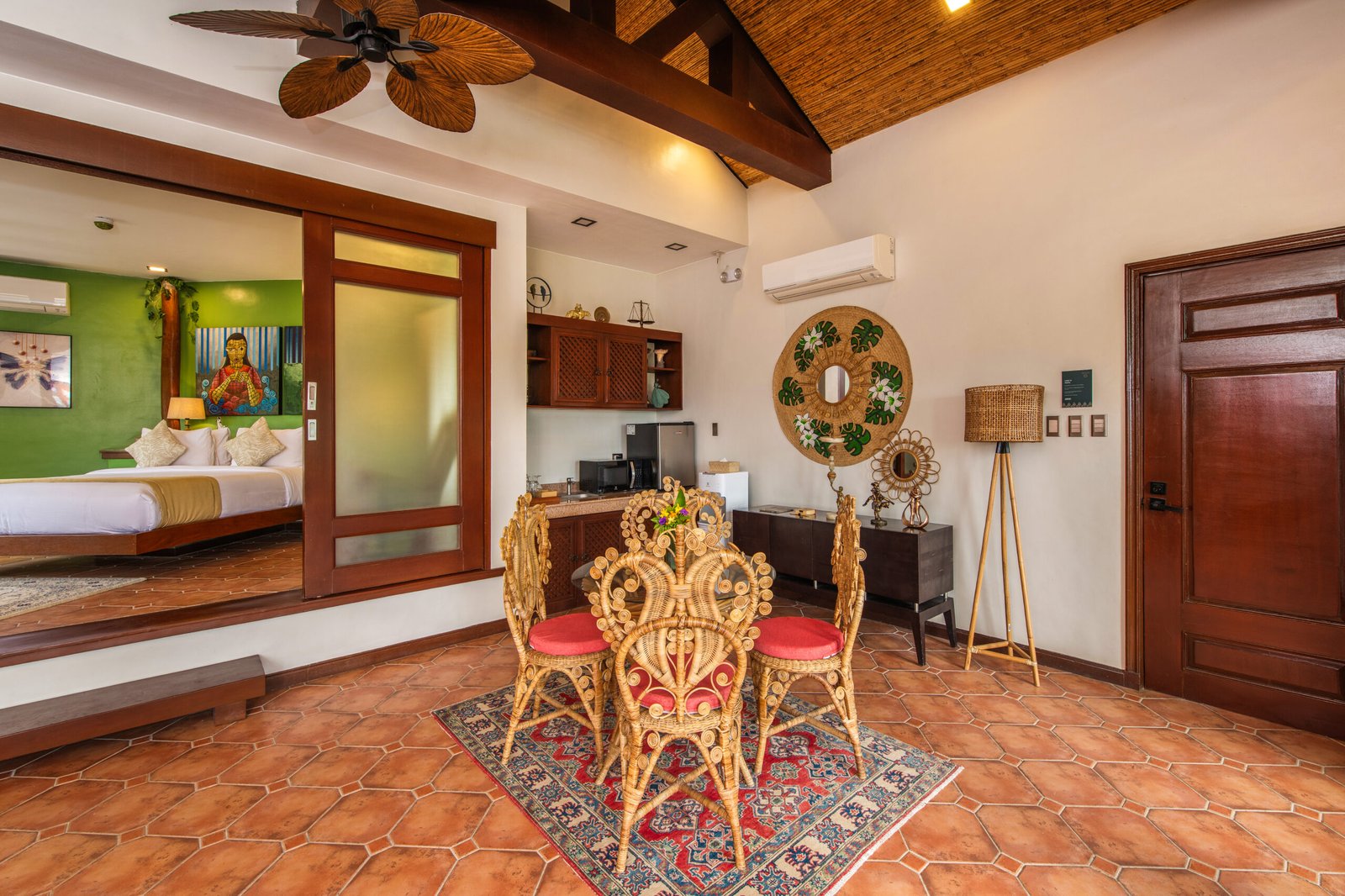 Araw Villa (Presidential Villa)